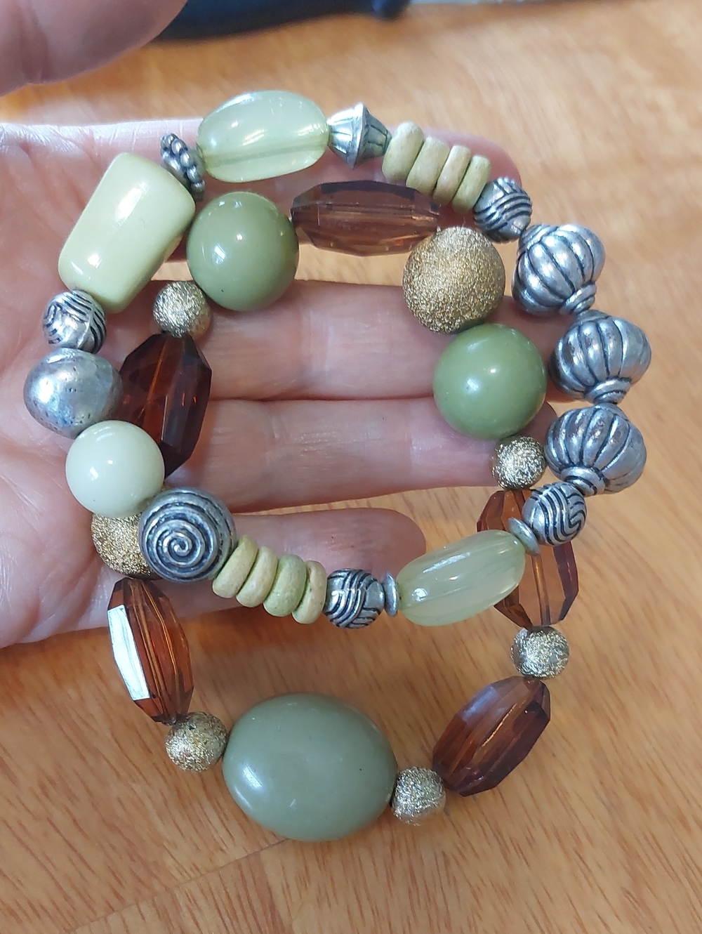 🩵3/$25 Vintage Boho Chunky Stretch Bracelet Set Green Amber Silver Lot